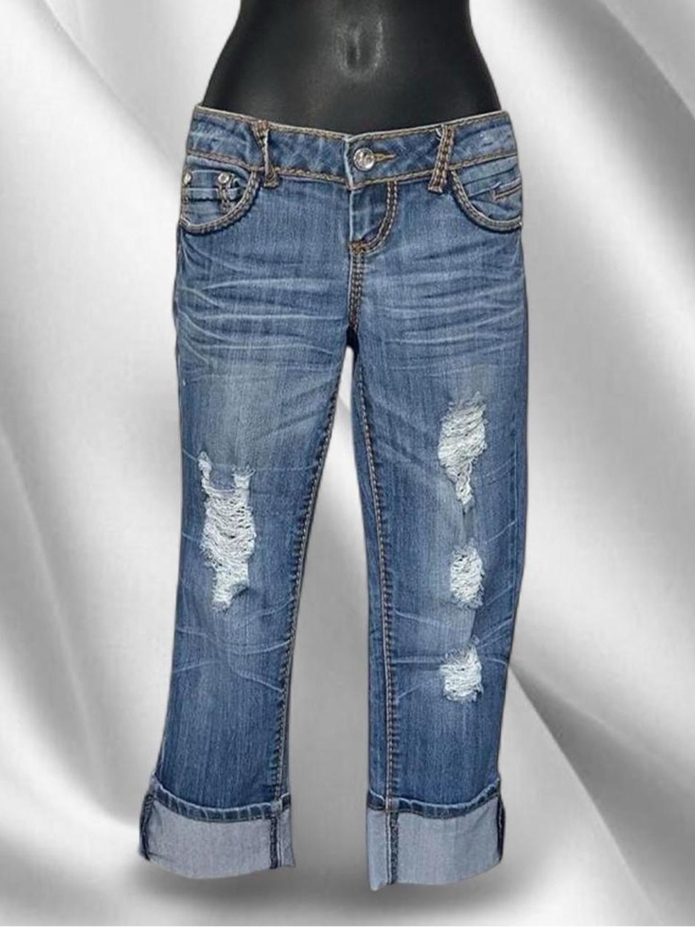 Y2K Almost Famous Capris
